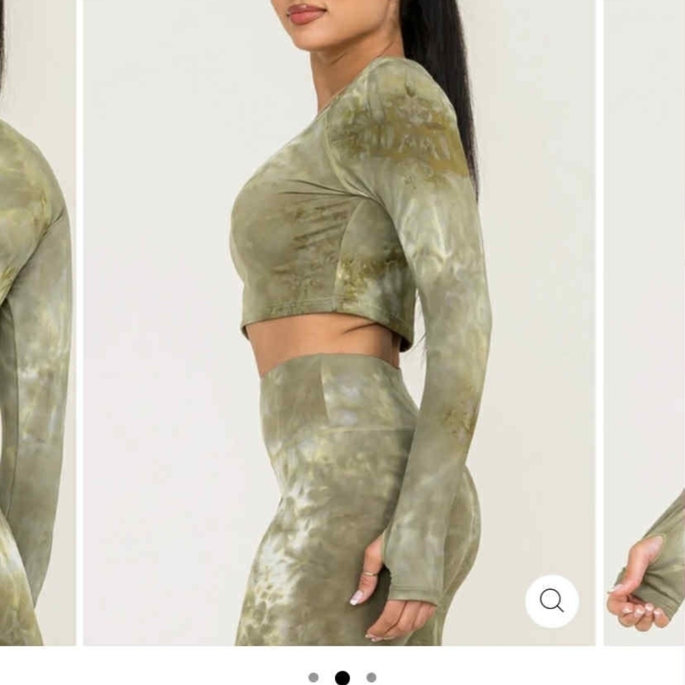 Daughters Of Jade Olive Tie-Dye Long Sleeve Crop Top No Tags (Seems To Be Med) - Picture 2 of 9